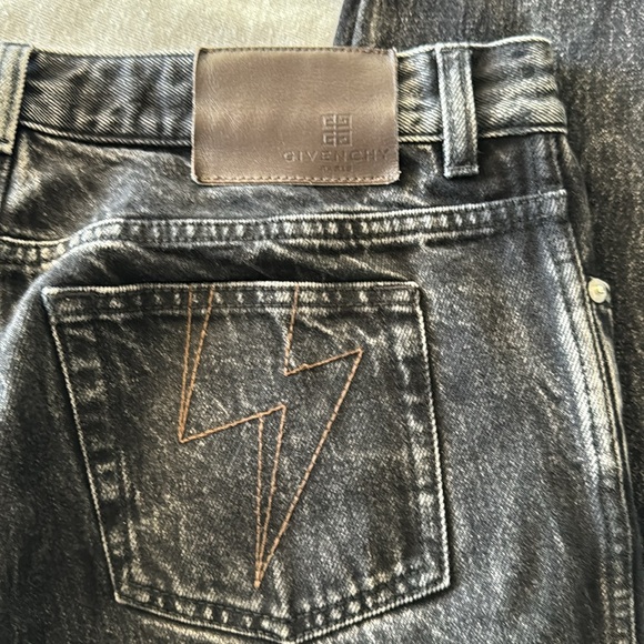 Givenchy by size 30 jeans distressed - Picture 5 of 5